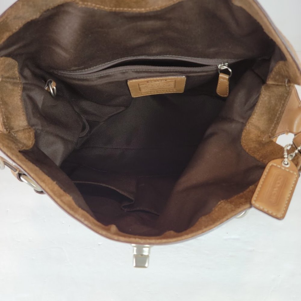 COACH chelsea hobo bag D06J-10143 brown - Picture 5 of 10